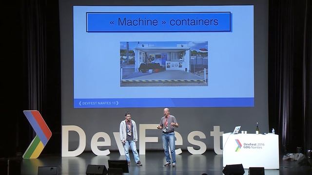 [DevFest Nantes 2016] Containers' Jungle. Docker, Rocket, RunC, LXD ... WTF ?