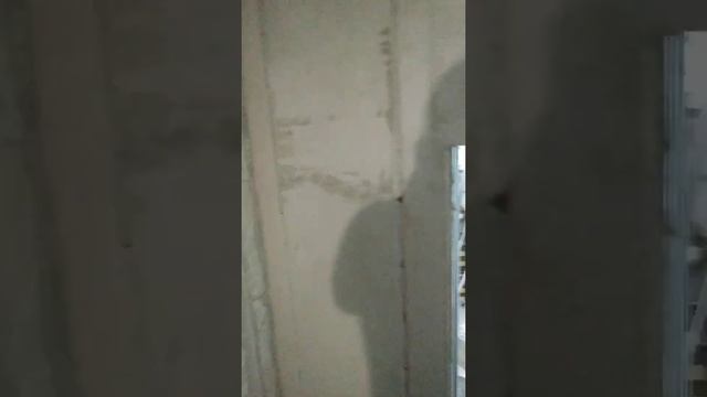 День 280. 10.07.2022. Відео 3. СУ1 після великої перерви: тріщини штукатурки Polimin ШЦ-2