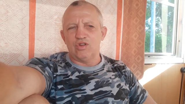 ДРЕССИРОВКА. Как пройти мимо стаи собак.