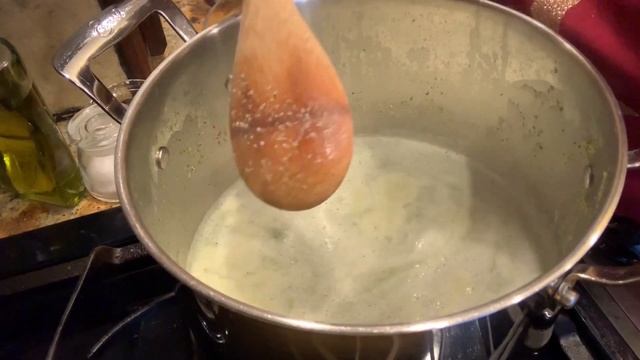 Easy Keto Broccoli Cheese Soup