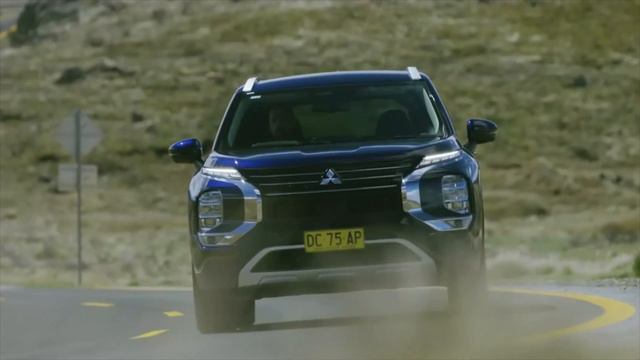 All-new 2022 Mitsubishi Outlander Driving Video