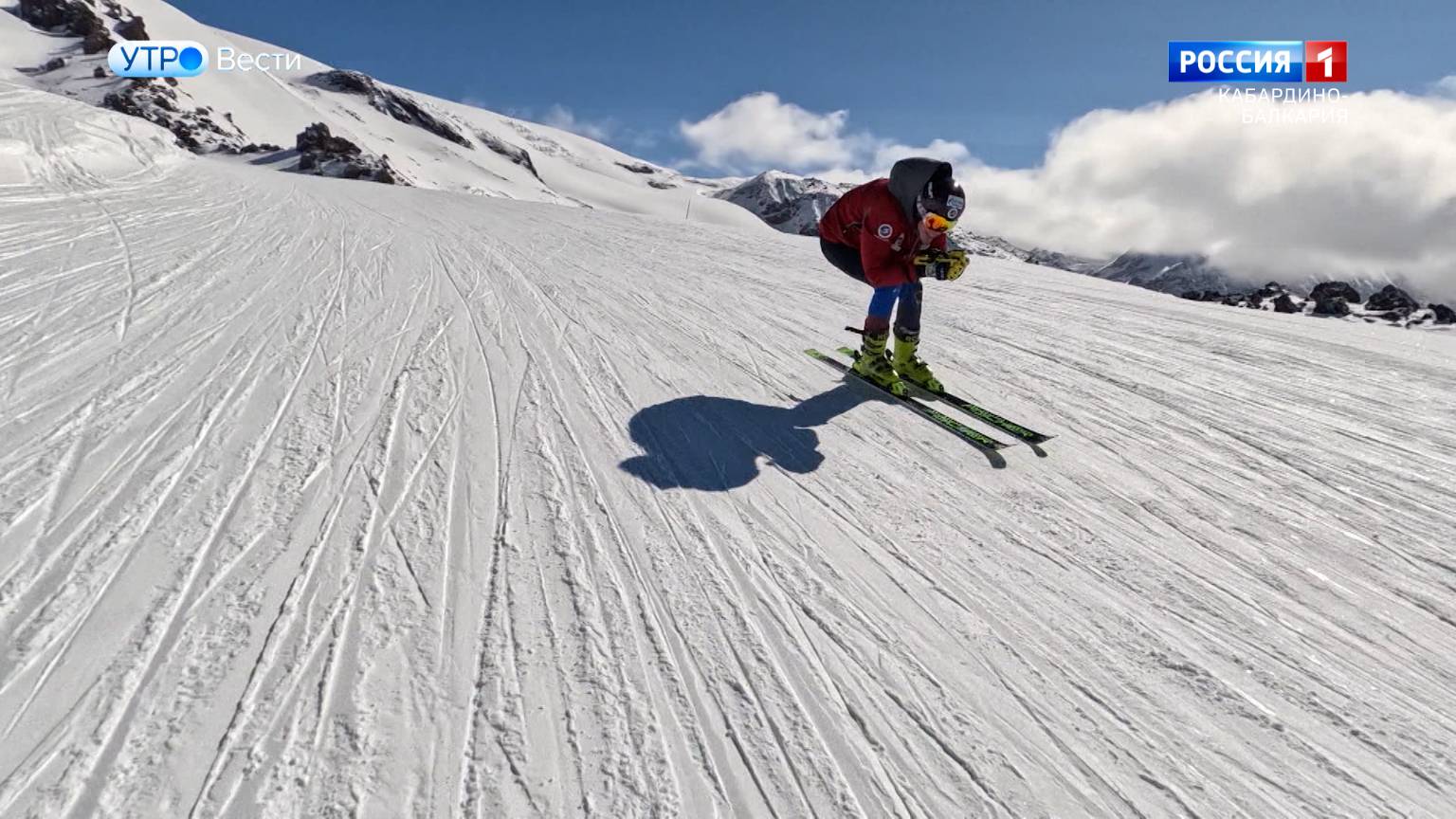 Российские команды по горнолыжному спорту начнут третий сбор на Эльбрусе