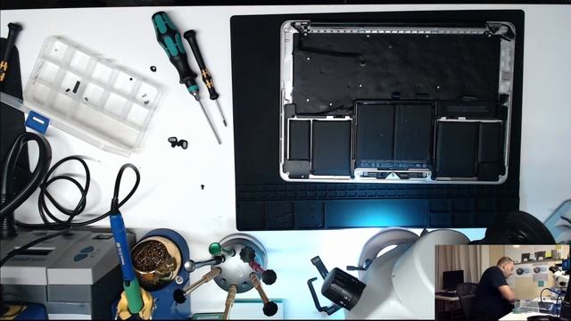 2014 13" MacBook Pro Retina - Top Case Replacement