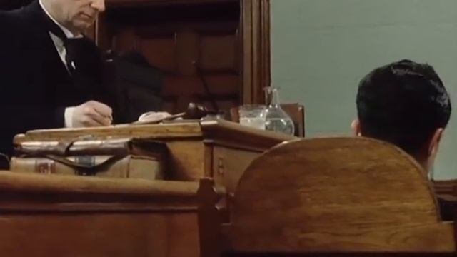Ребекка. 22 не Хичкок.