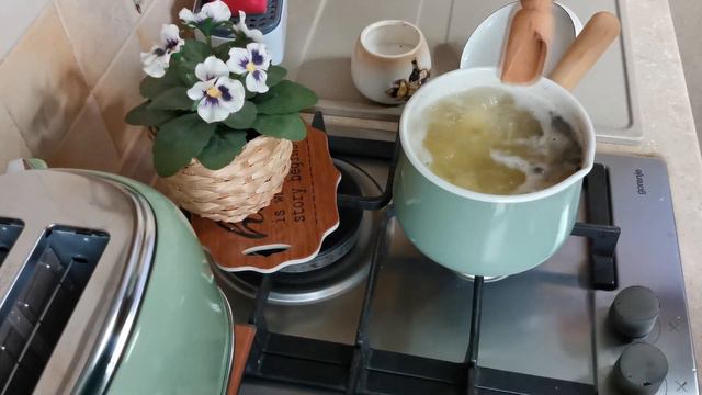 ЕСЛИ ДО ЗАРПЛАТЫ ДАЛЕКО А ДОМА НЕСКОЛЬКО КАРТОШЕК ПРИГОТОВЬТЕ ТАКОЙ КАРТОФЕЛЬ//ВАМ ТОЧНО ПОНРАВИТСЯ