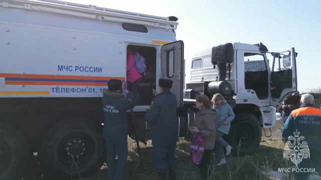 Оказание помощи населению подтопленных территорий в Новосибирской области