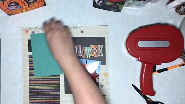 Quick And Easy Halloween Scrapbook Page