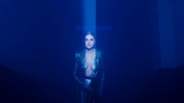 Selena Gomez - Wolves (Music Video) (2021)