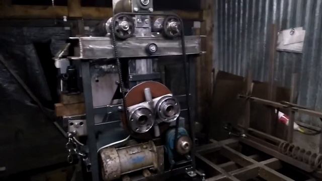 Профилегибочный станок