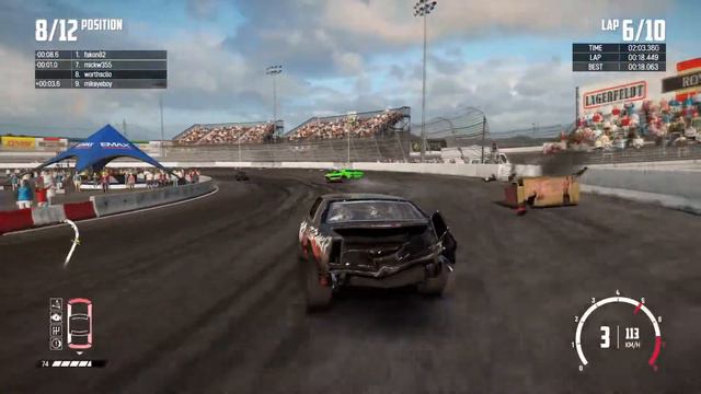 Wreckfest online lobby with friends