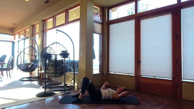 15 minute Ab Workout! Get that tight core with ABSolute Core!  Git LIIT with Amy