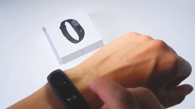 Xiaomi Mi Band 2 распаковка. Заманчивый фитнес-браслет с AliExpress / Phleyd