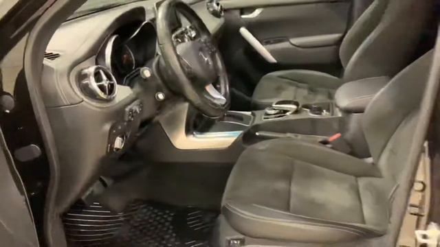 Work Cars Oy // Mercedes Benz X 250d 4Matic -18 44tkm