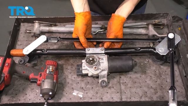 How to Replace Wiper Transmission 2007-2009 Saturn Aura