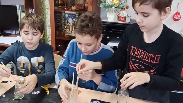 Мастер-класс "Новогодняя бутылочка" в технике декупаж.
