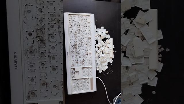 Как чистить старую клаву