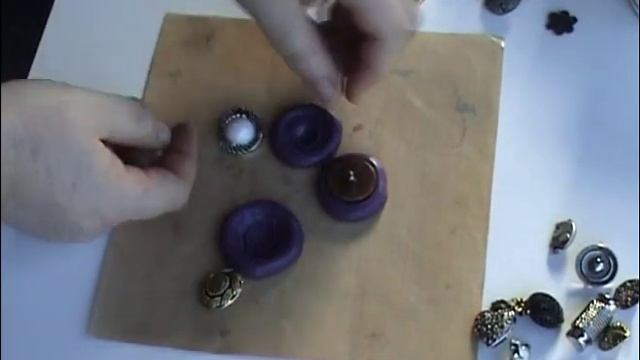 Easy Mold Silicone Putty and Friendly Plastic.mpg