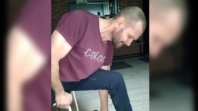 Бицушку качнем.