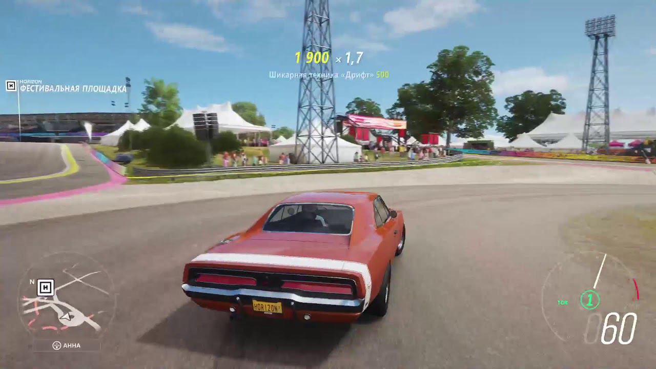 Катаю в #forzahorizon 4  на геймпаде!