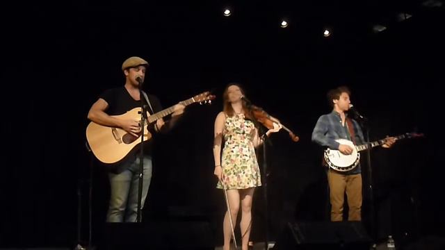 The Blue Eyed Bettys "We'll Be Alright" 6-25-2016 St Louis