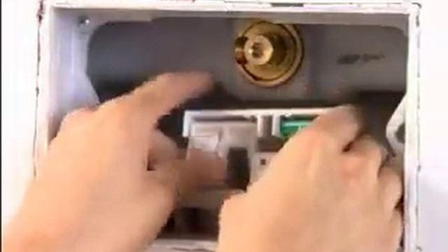 Геберит - Демонтаж арматуры встроенного бачка