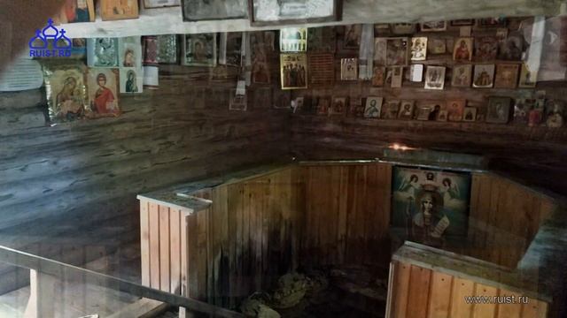 Святой источник Святой Великомученицы Параскевы (Пятницы) близ дер. Салаур.