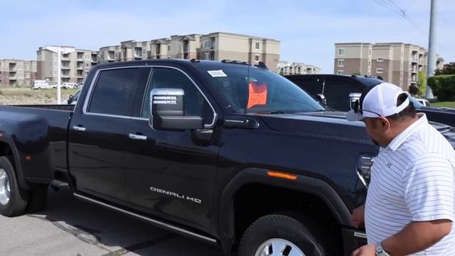 2024 GMC Sierra VS Chevy Silverado 3500 Dually Shootout: I Wish Chevy Copied GMC On This One Detail