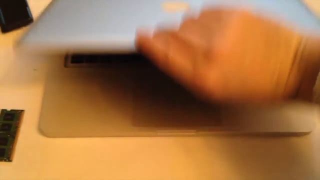 MacBook Pro 13" 2010 - увеличиваем оперативную память