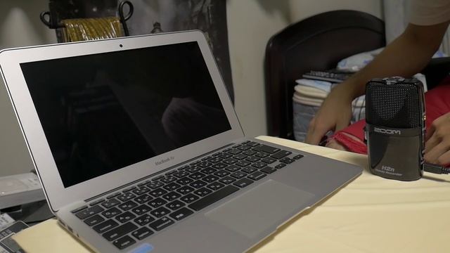 【モリモリで爆安】MacBook Air (Early 2014) がやってきた!【この値段で良いの!?】