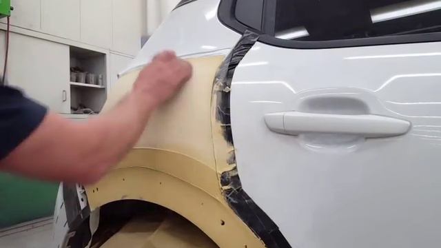 Car Repair: using al-si and polyester putty