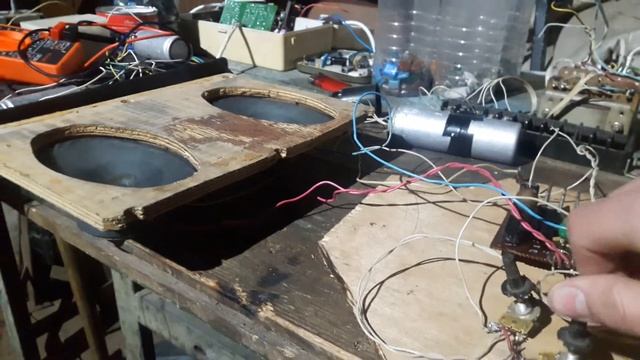 Стерео усилитель на двух к174ун7  качает динамики