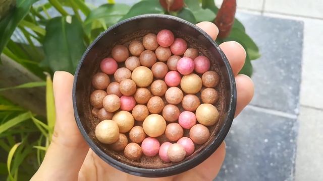 Личный отзыв на румяна Giordani Gold Oriflame. Марина Пойлова, директор.