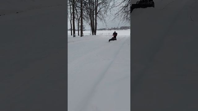 МотоблокАгат с отвалом.