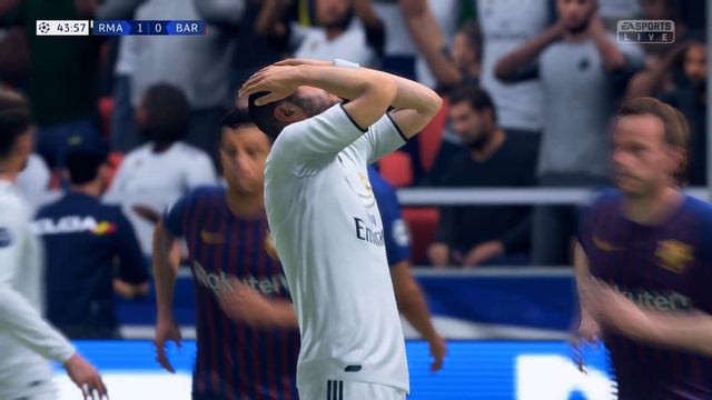 FIFA 19 | Champions League Final Showdown | Real Madrid vs FC Barcelona | EL Classico | UCL | 2K
