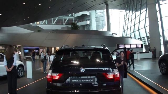 Salão de exposições BMW