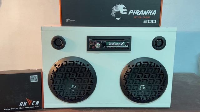 DL Audio Piranha 200 (Обзор + тест)