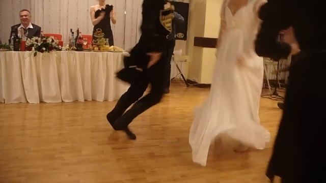 Ведущая грузинской  свадьбы  Полякова Елена