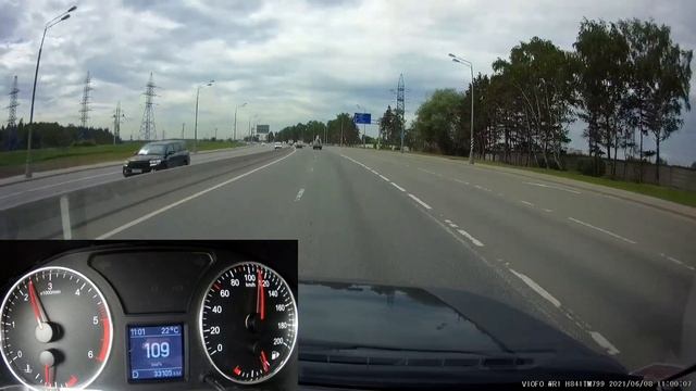 Звук работы двигателя- симфония для ушей технаря. Запись из подкапотного пространства