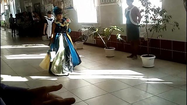 Приколы, первое видео.
