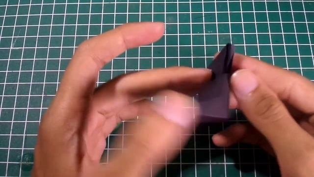 origamirobotorigamikirigami    origami robot head section