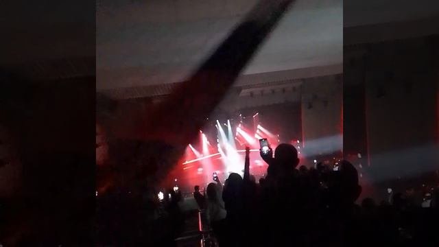 Шаман БКЗ 02.03.2023 Санкт Петербург, Встанем