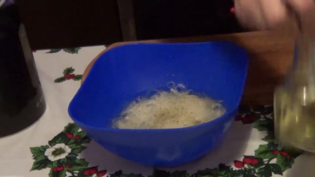 Как замариновать лук к шашлыку.  Все на шашлыки.  Часть 3.