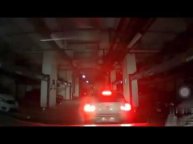 Айяя! Мастерица вождения покажет вам класс...