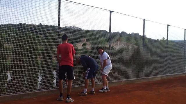 Что теннисисты делают перед тренировкой? Часть 3