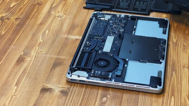 MacBook Pro A1502 (2013) Batarya Değişimi FPPRO UĞUR