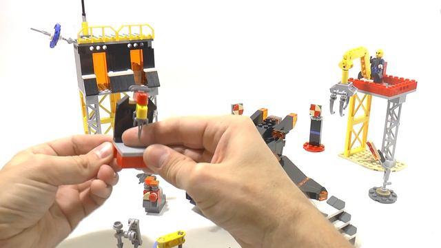 Alter LEGO 70631 Космический корабль и база из набора NINJAGO [музей GameBrick]