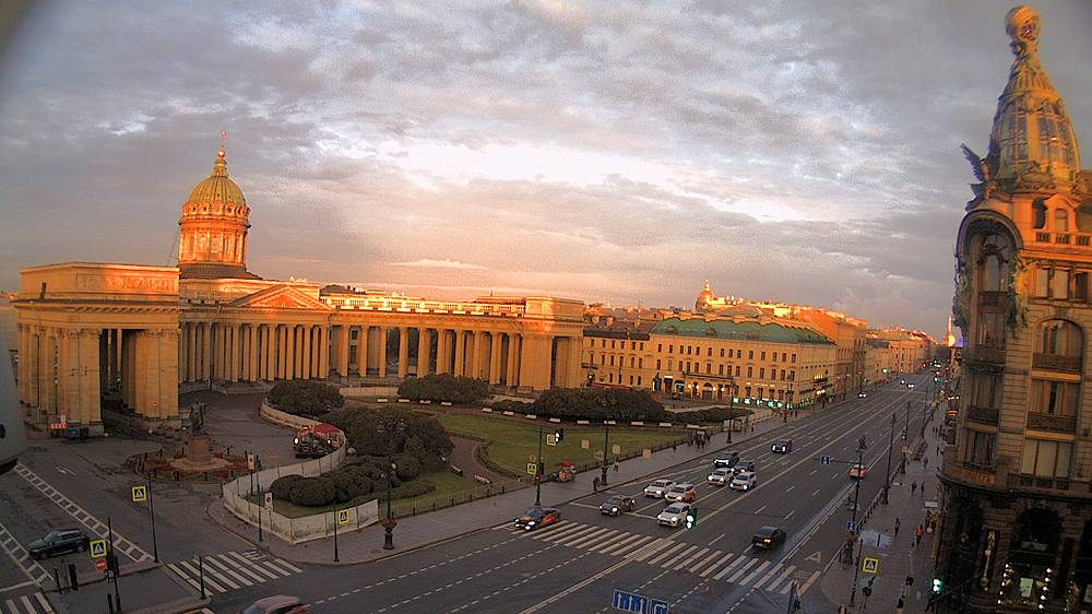 Санкт-Петербург онлайн обзорная веб-камера