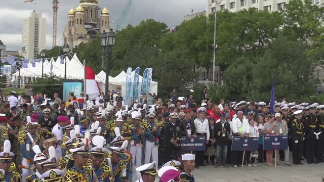 Владивосток награждение участников Международной парусной регаты Fareast Cup .