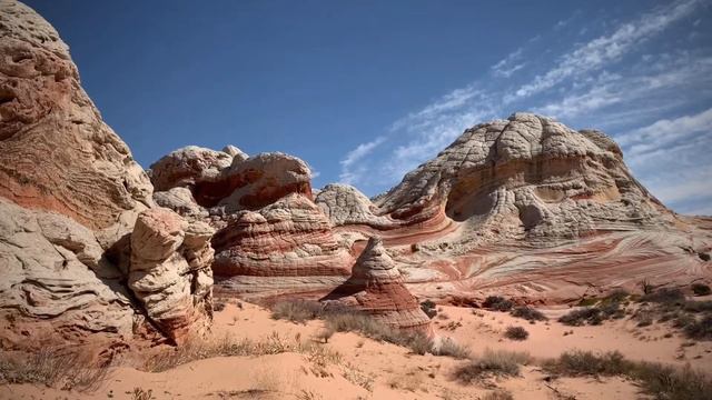 Hike at epic White Pocket, Arizona among unique landscape