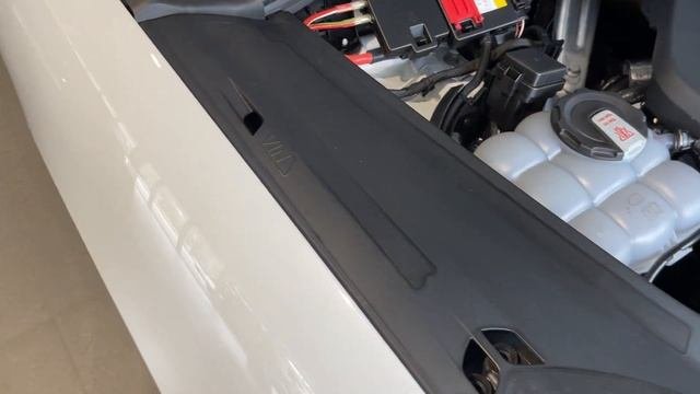 Де знаходиться VIN у Porsche Cayenne  Cayenne Coupe